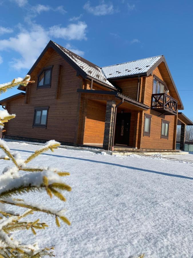 Villa Family House Truskavets Modrychi Екстериор снимка