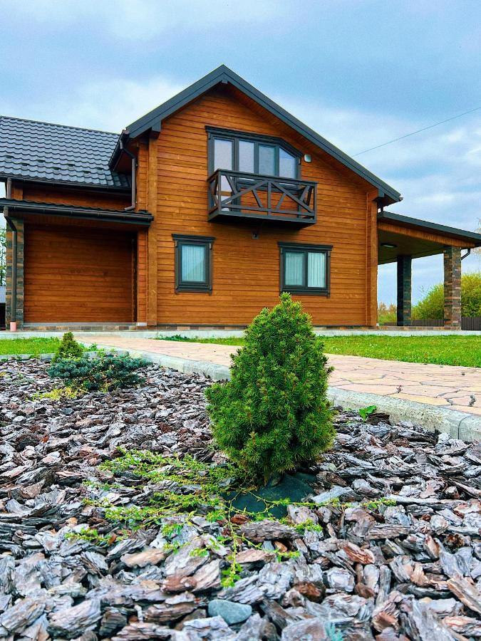 Villa Family House Truskavets Modrychi Екстериор снимка