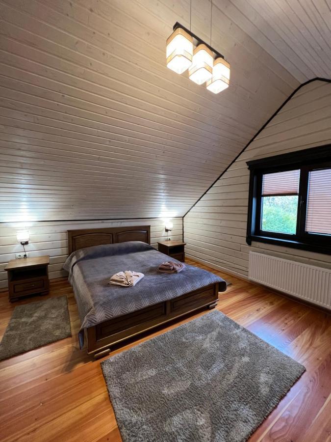 Villa Family House Truskavets Modrychi Екстериор снимка