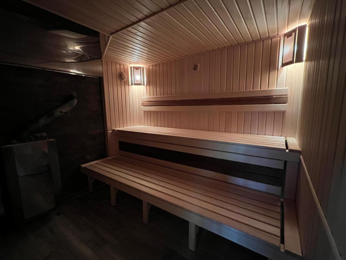 Villa Family House Truskavets Modrychi Екстериор снимка